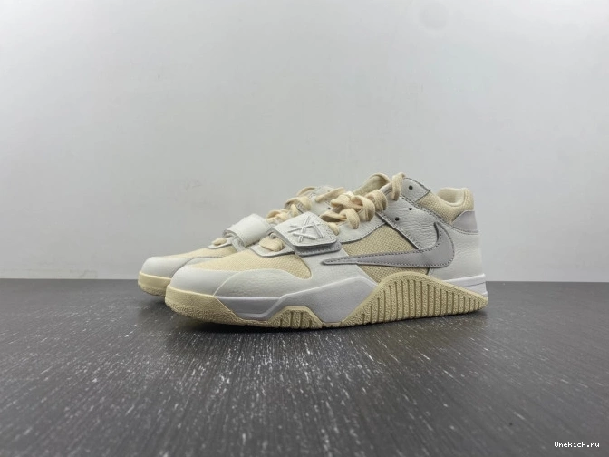 One Kick CUT TRAVIS FZ8117-003 X CHECK THE JORDAN SCOTT 0716